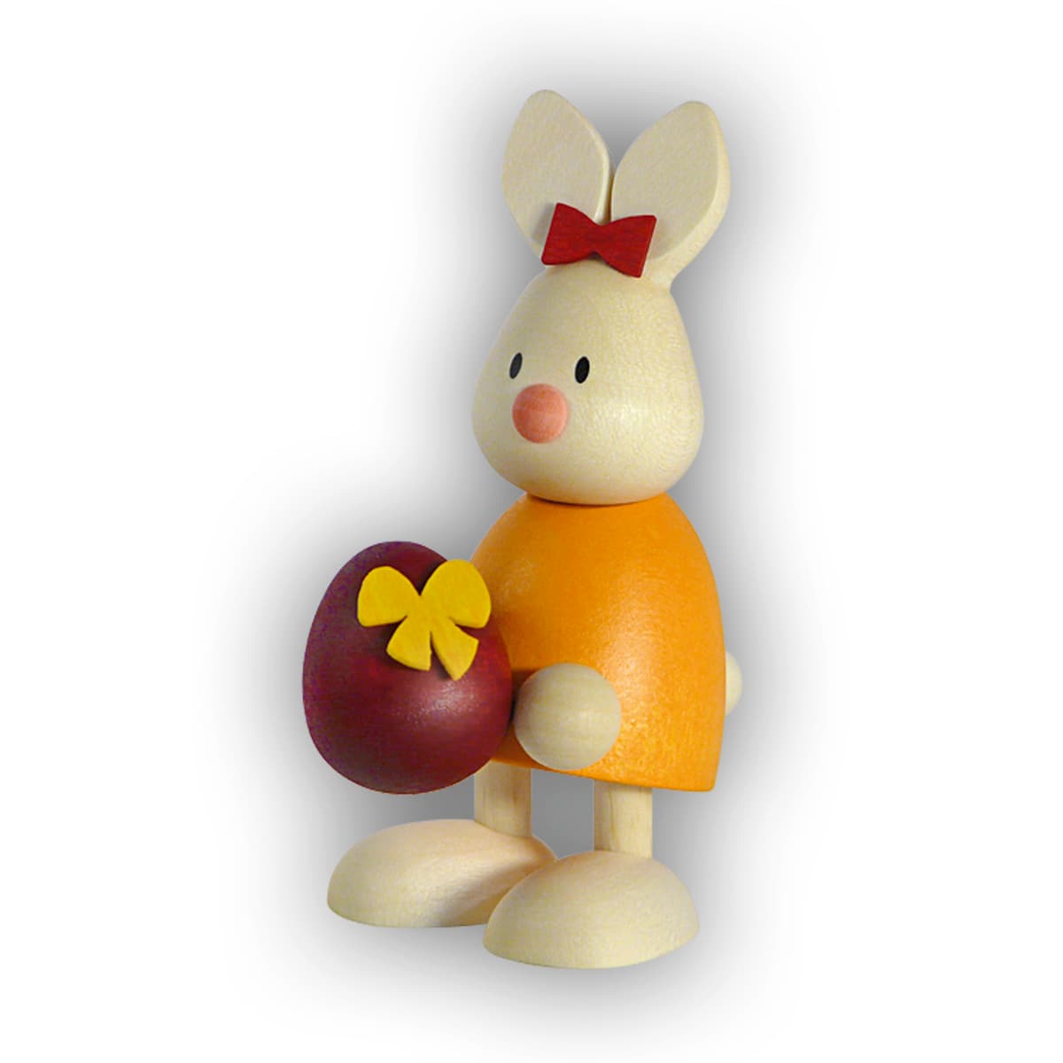 Kaninchen Emma mit großem Ei