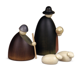 Hirtengruppe mit zwei Schafen