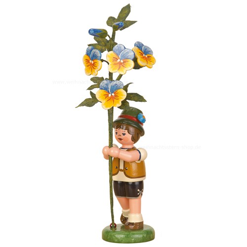 Hubrig - Blumenjunge mit Hornveilchen