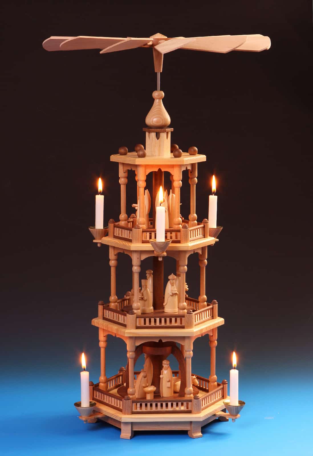 Pyramide Christi Geburt 3-stöckig