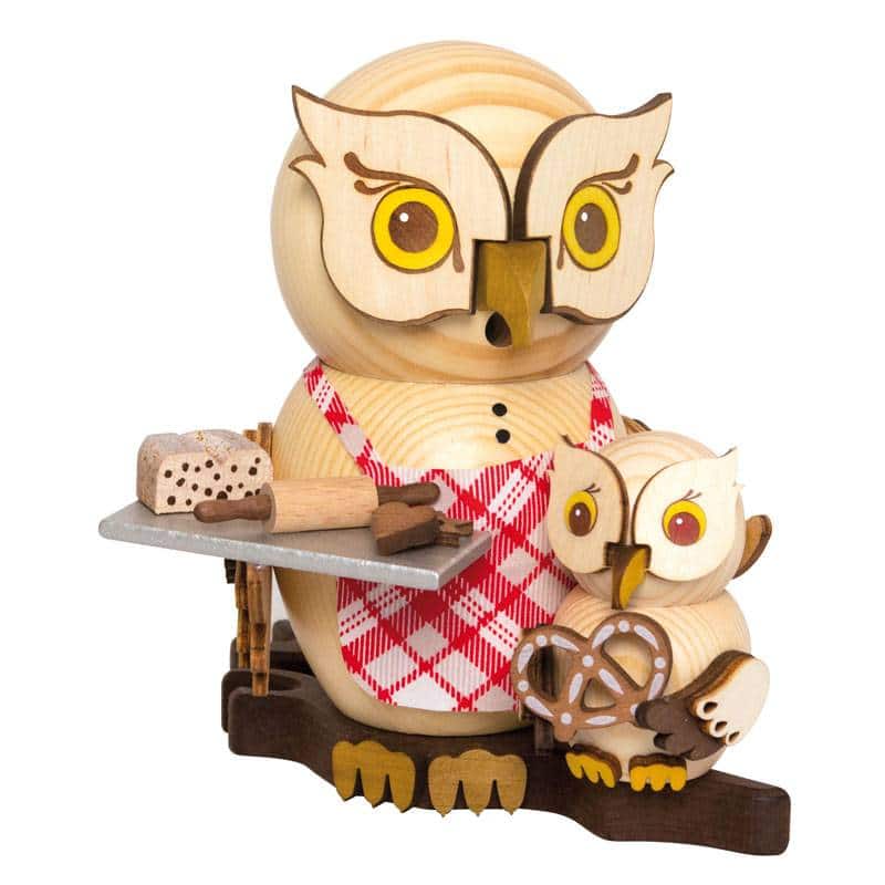 Rauchfigur Eule Weihnachtsbäckerei mit Kind
