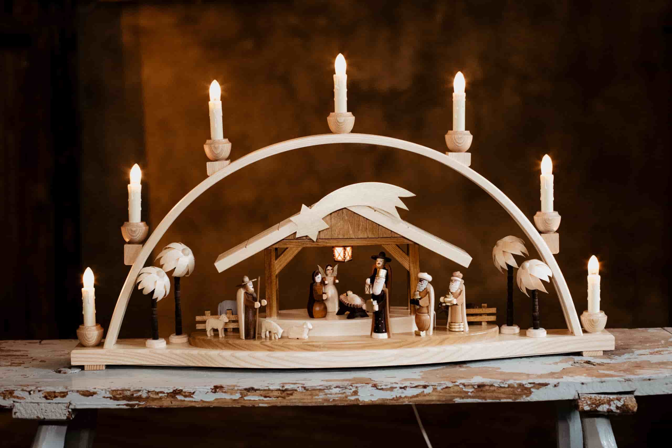 Schwibbogen groß mit Krippe