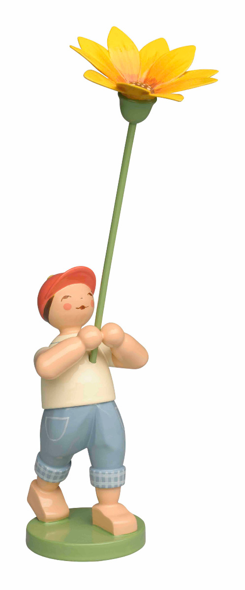 Junge mit Mittagsgold