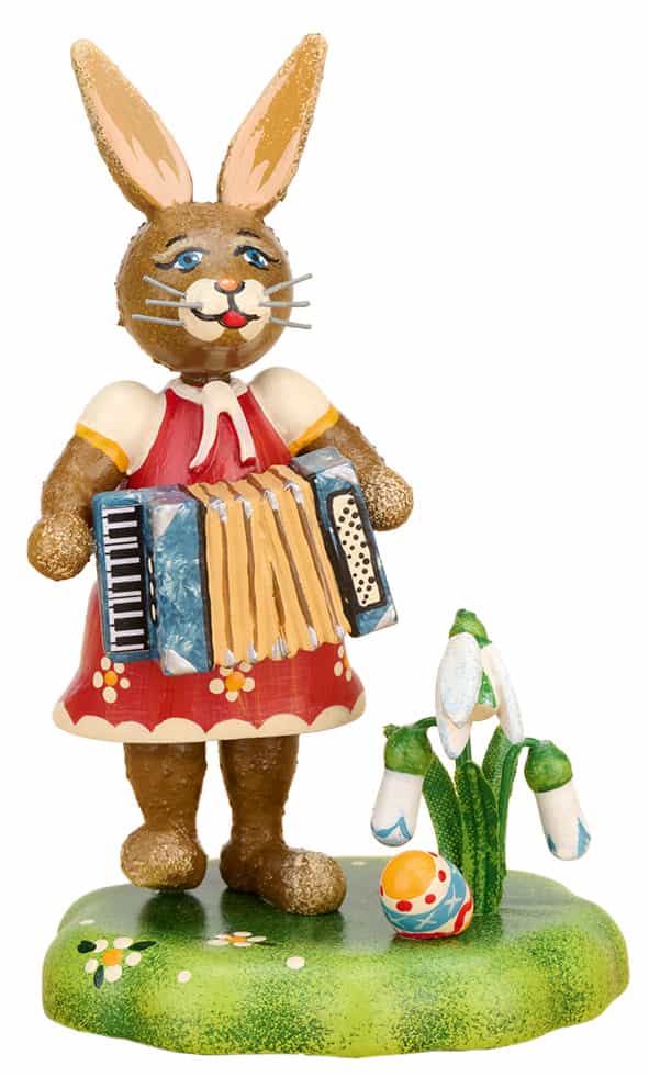 Hubrig - Hasenland - Hasenmusikant - Mädchen mit Akkordeon