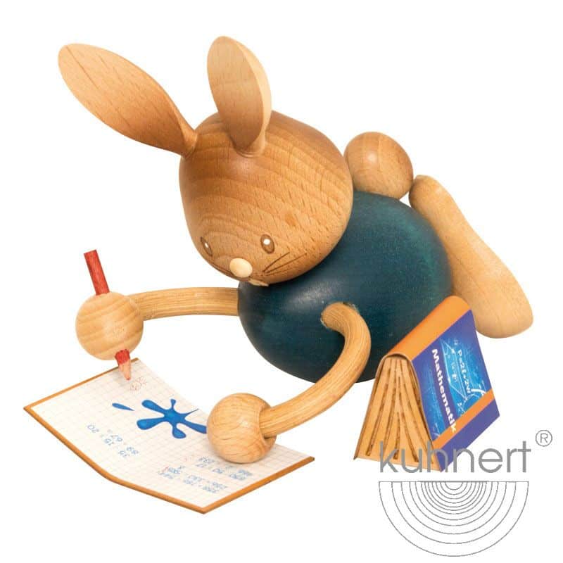 Stupsi Hase Homeschooling liegend mit Heft - Auslaufartikel