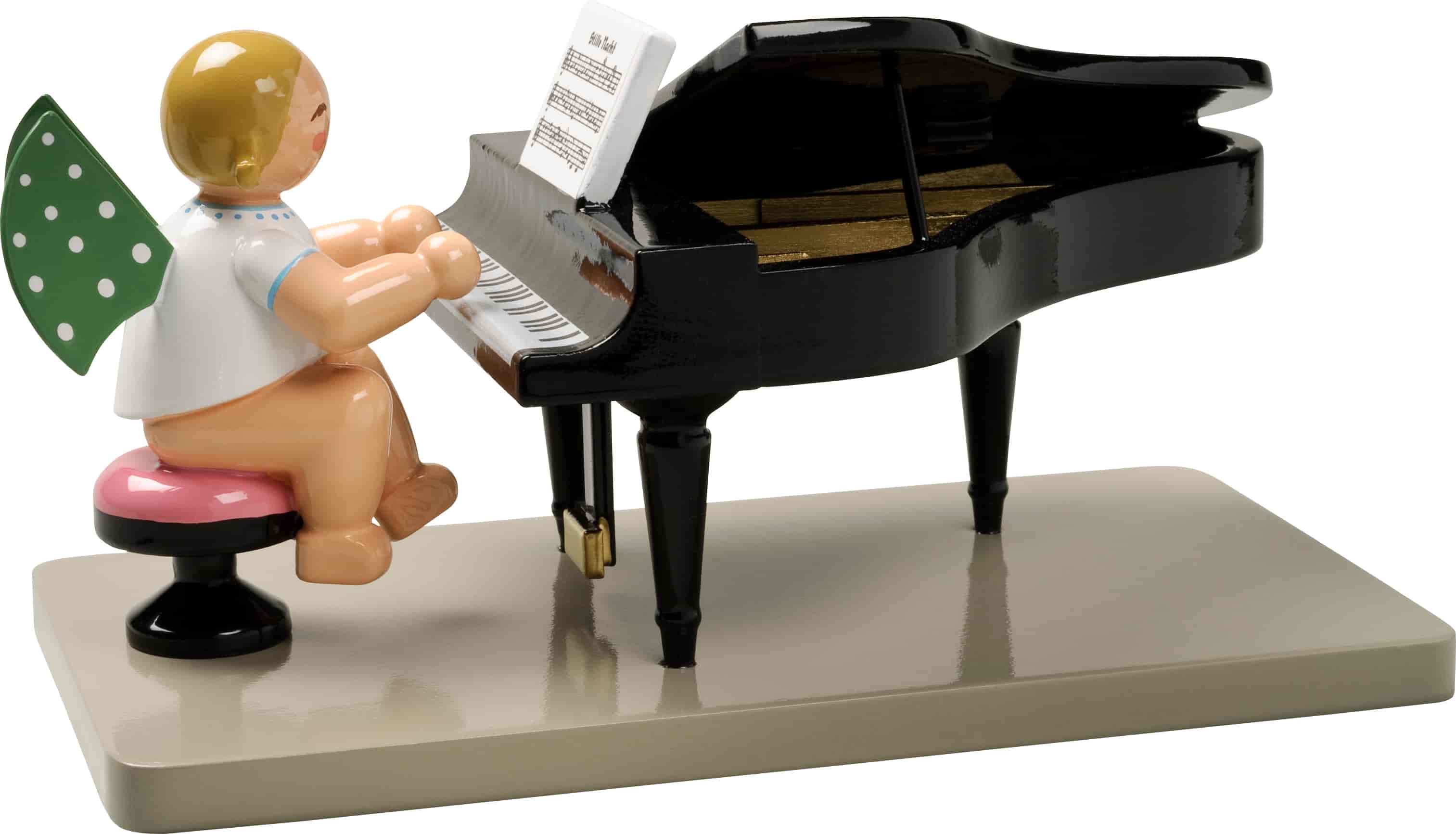 Engel am offenen Flügel