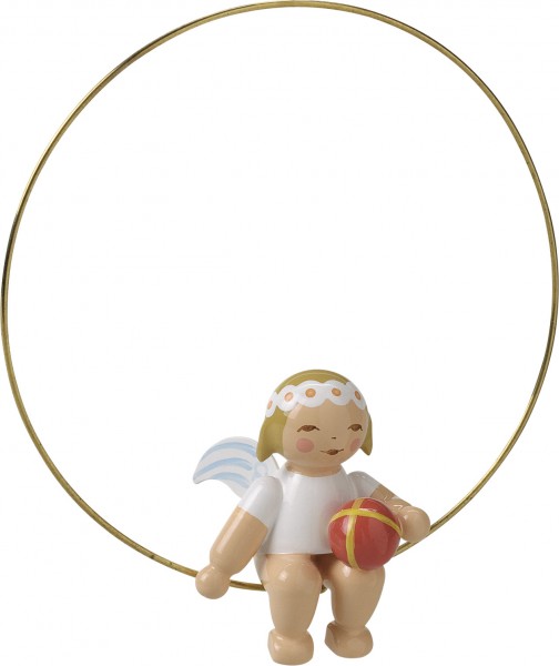 Margeritenengel im Ring mit Ball