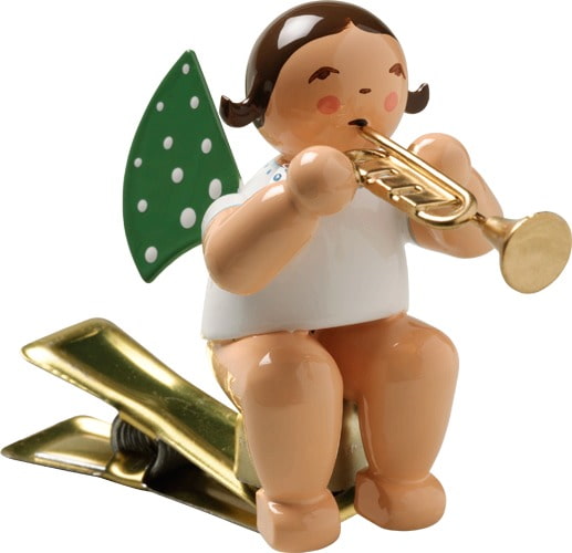 Engel mit Trompete auf Klemme